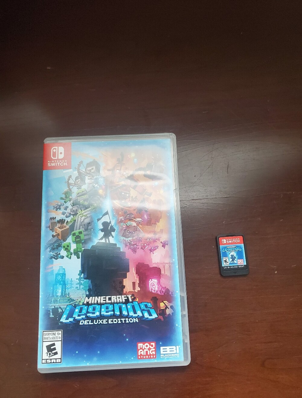 Nintendo Switch Minecraft Legends Deluxe Edition – Nintendo Switch Game Preowned